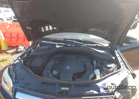 2015 Mercedes-Benz Gl 450 4Matic z USA, uszkodzony, nr VIN 4JGDF6EE1FA583586